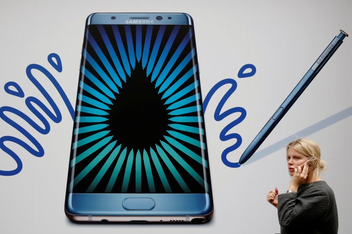 Galaxy note 7 recall 1 billion