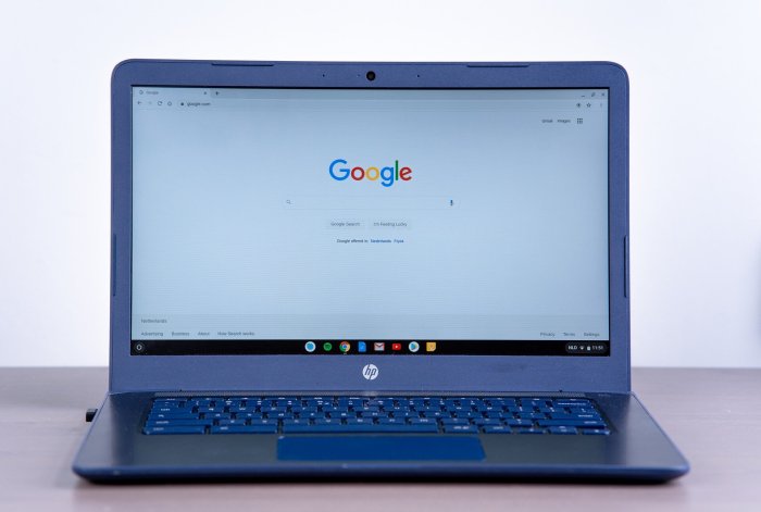 Google adds ai powered features to chromebook