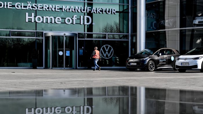 Vw bails on its plan for a 2 1b ev plant in germany