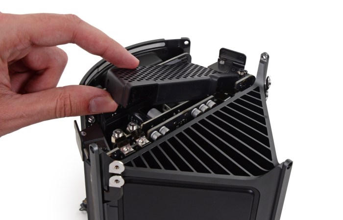 Mac pros cpu confirmed to be removable