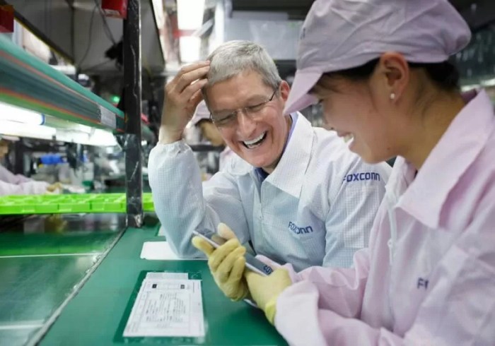 Students may have worked overtime illegally to assemble iphone x