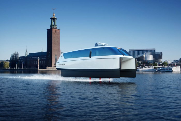 Candela p 12 electric hydrofoiling ferry takes flight