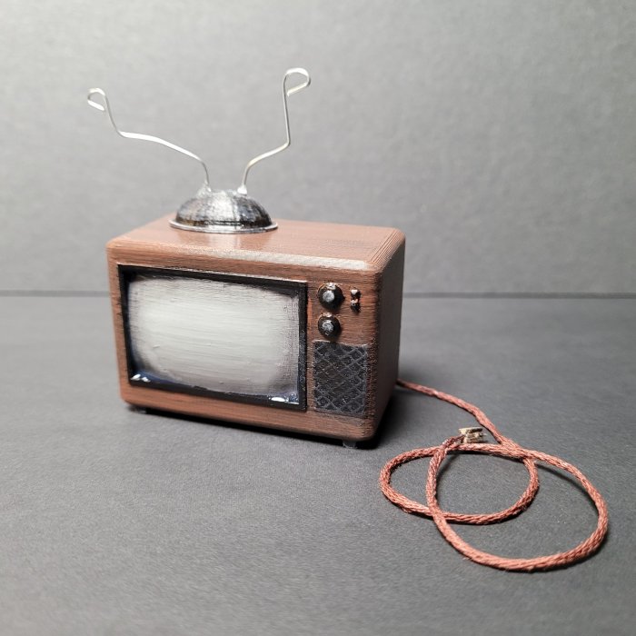 This cute tiny 3d printed tv actually works