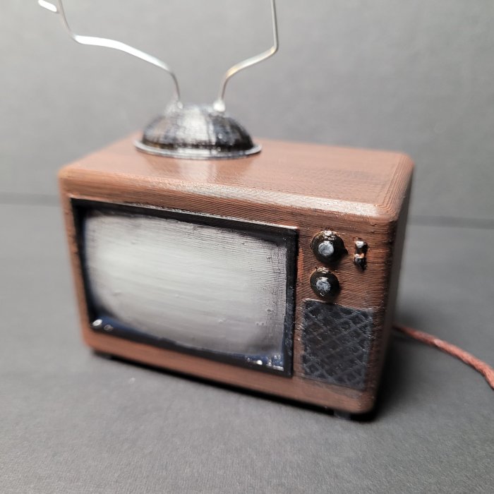 This cute tiny 3d printed tv actually works