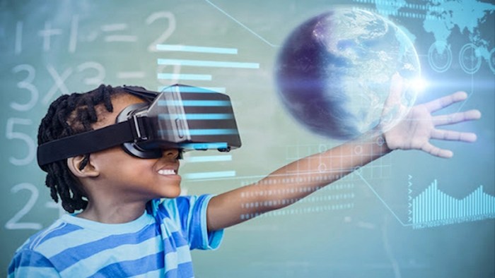 Oculus help students nonprofit vr content