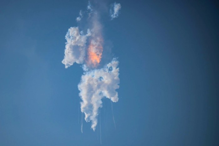 Spacex explosion may cost it an additional 50 million