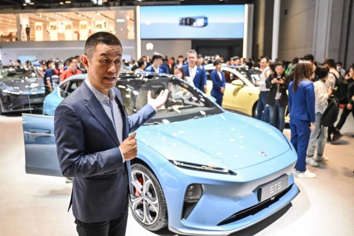 Chinas ev upstart li auto hunts for chip talent in singapore