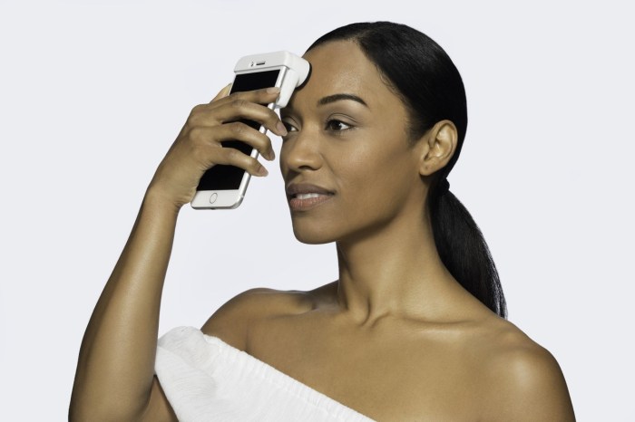 Neutrogena skinscanner attachment iphone