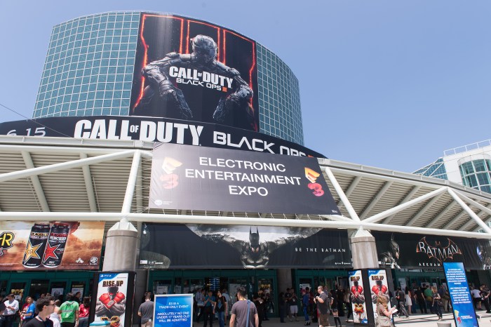 E3 2015 can be experienced live in theaters next month