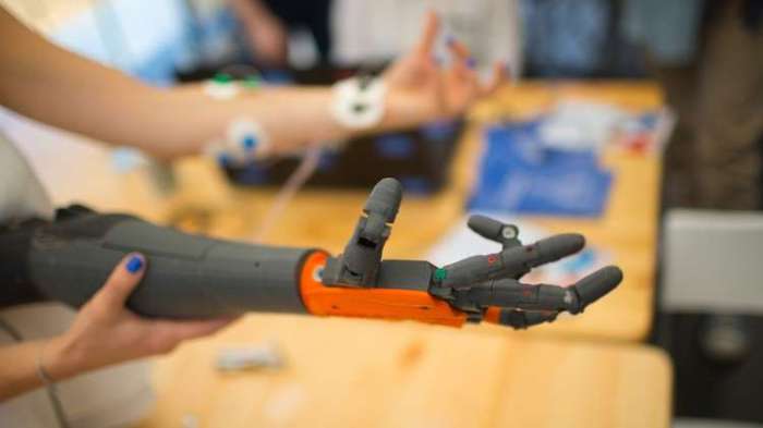 Japanese firm develops bionic arm that connects to your smartphone