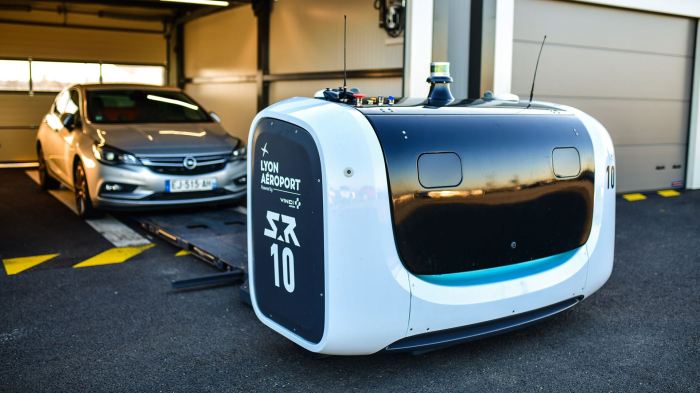 Former velodyne ceos delivery robot startup is ditching lidar for foundation models