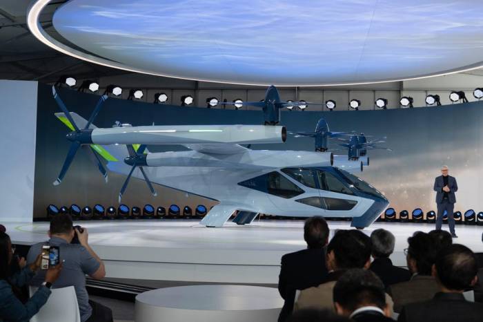 Hyundai says its electric air taxi business will take flight in 2028