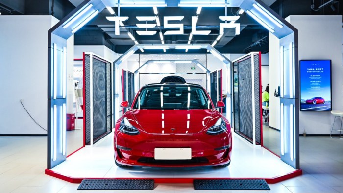 Tesla 2023 sales figures price cuts