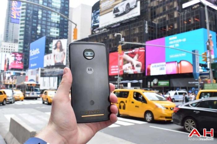 Moto z2 force sold 145000 units