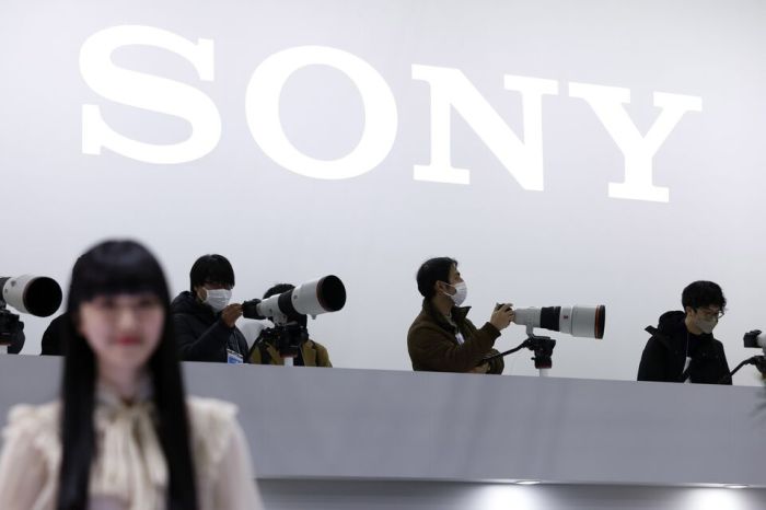 Dedicated black and white camera rumored to be in development by sony