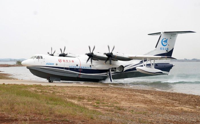 Worlds largest amphibious aircraft maiden flight