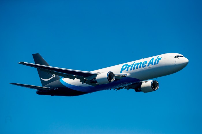 Amazon prime air cargo plane