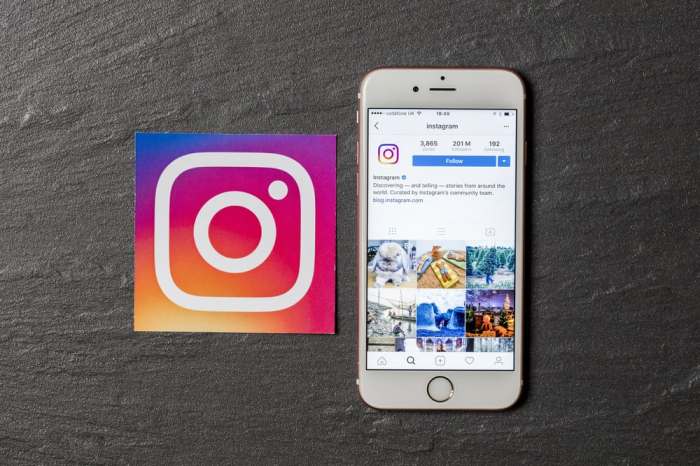 Instagram testing follow hashtags