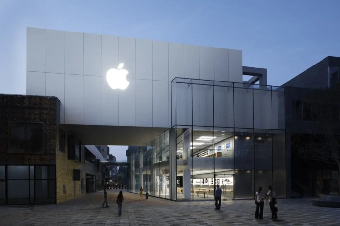 Apple building rd center in china