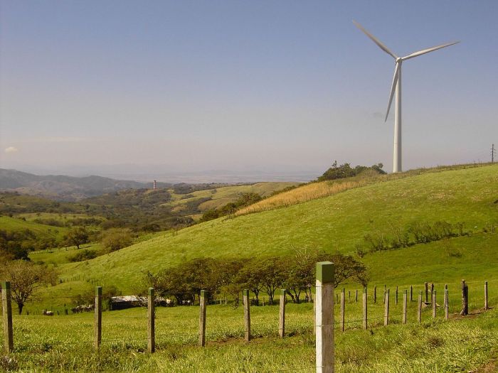 Costa rica powers itself for 75 days only with renewable energy