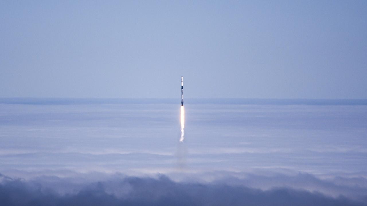 Spacex record 18th successful launch 2017