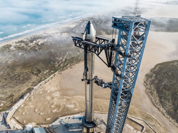 Spacex looks to scale astronaut launch capacity with second florida pad