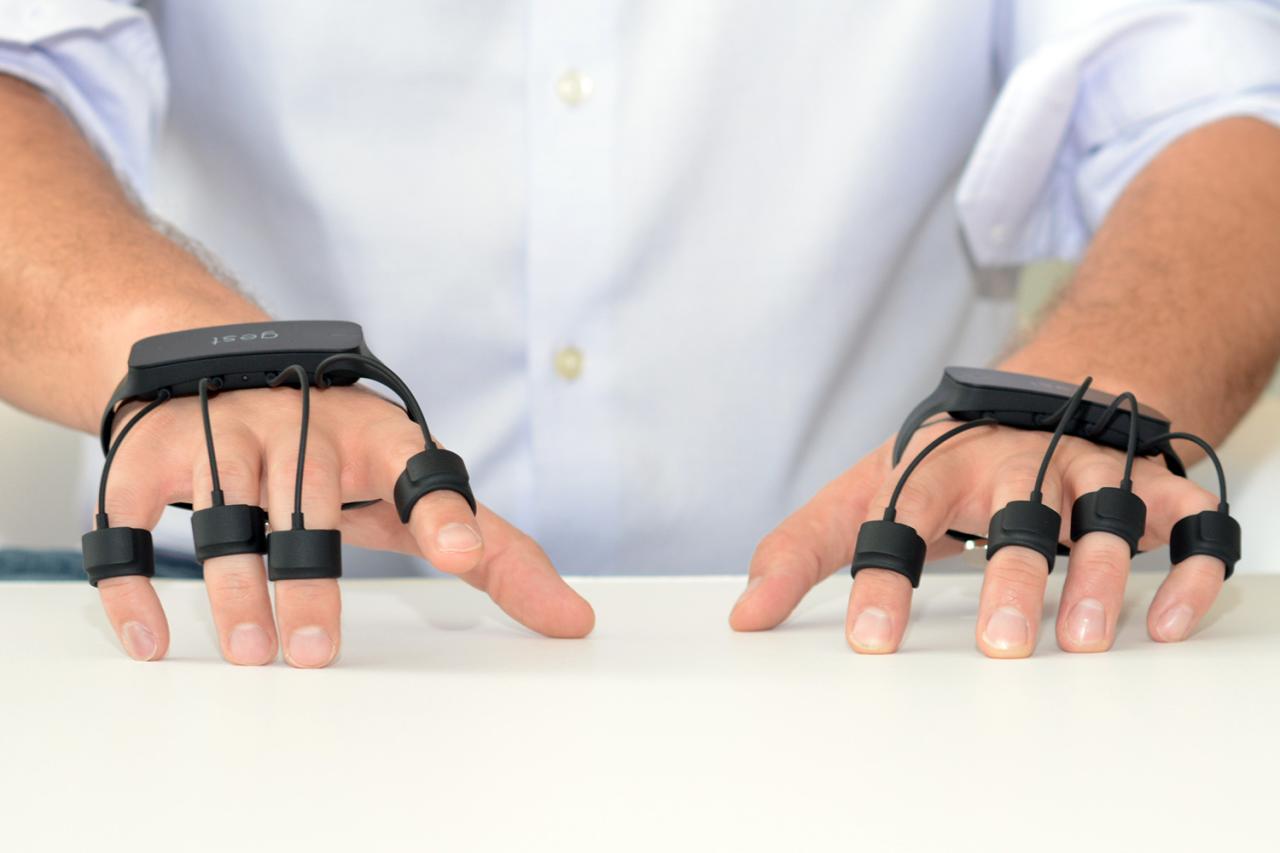 Mi mu glove for music kickstarter project launched