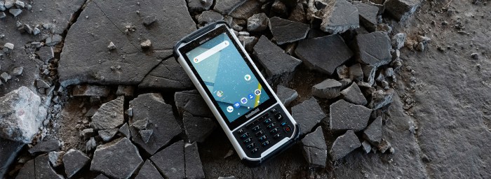 Nautiz x1 rugged enterprise smartphone now shipping