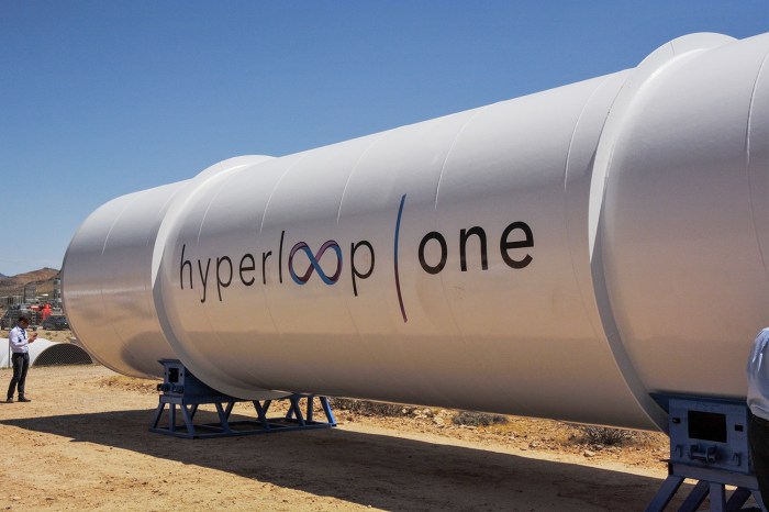 Hyperloop one shutting down