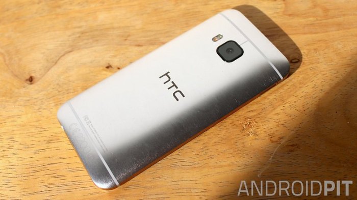 Htc one m9 overheats to 130 degrees fahrenheit in recent benchmark