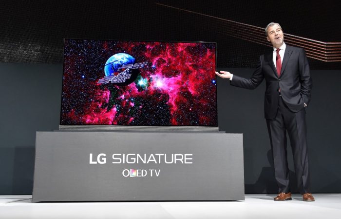 Lg world first 88 inch 8k display