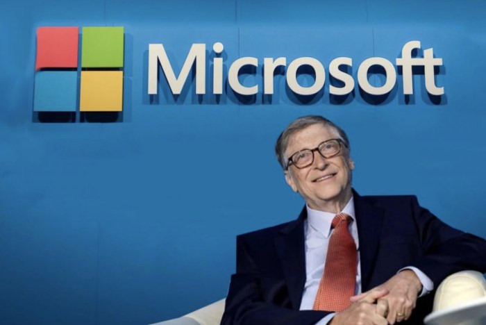 Bill gates to remain involved in product development at microsoft