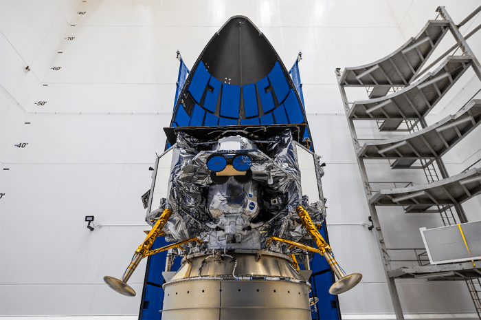 Ula aims to launch astrobotic lunar lander on christmas eve