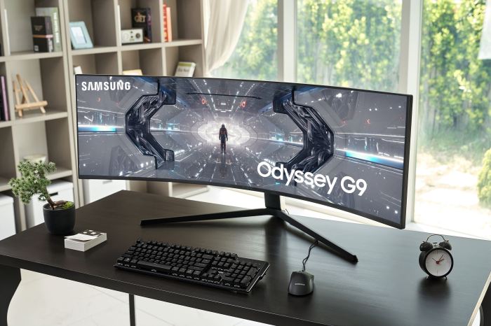 Samsung launches three new curved pc monitors