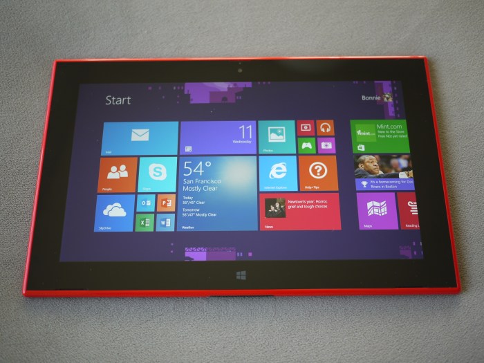 New nokia lumia 2520 ad is creeping people out