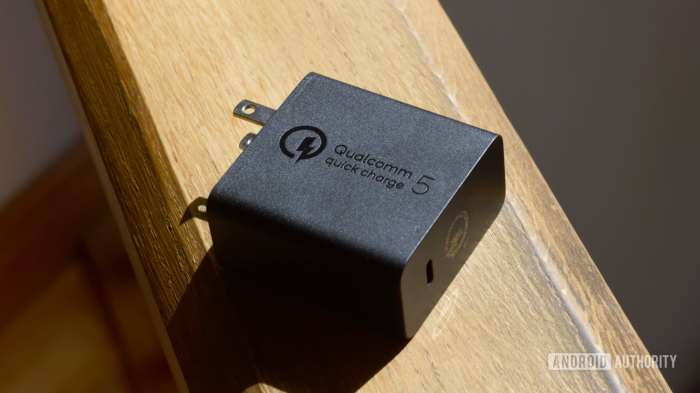 Qualcomm demonstrates quick charge 2 0s speed on the nexus 6