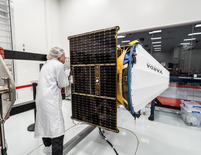 Varda space rocket lab nail first of its kind spacecraft landing in utah