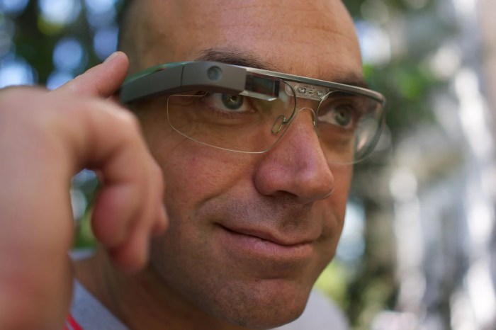 Lumus wants to bring military grade technology to smart glasses