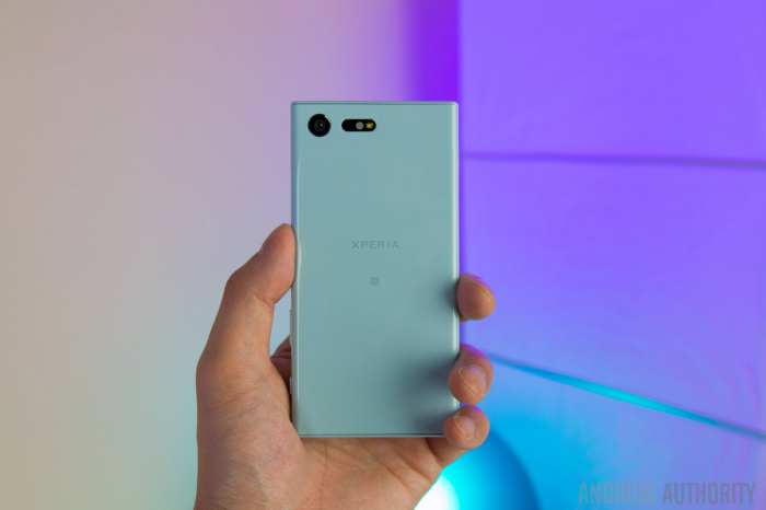 Sony xperia x compact pre orders go live in the u s