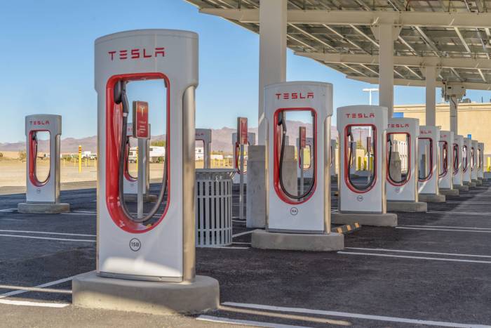 Tesla plans major supercharger network expansion for europe