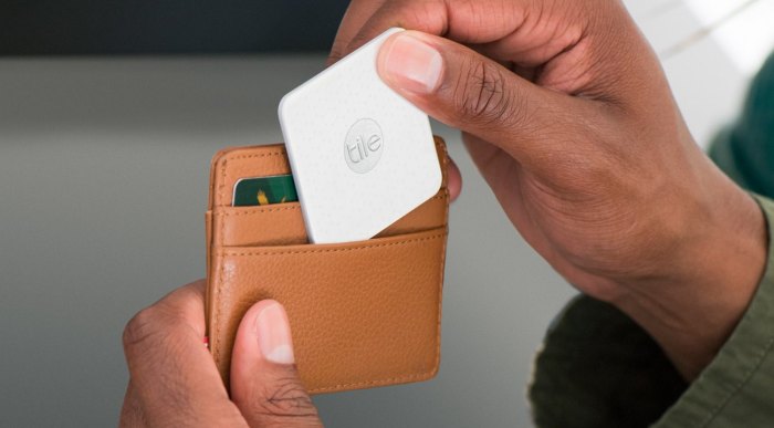 Tile releases new slim tracker that can easily be carried in a wallet