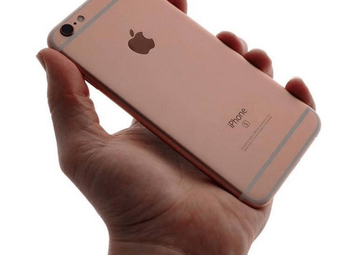 Iphone se 2 release next year