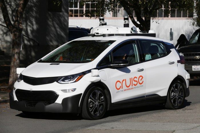 Gm inserts exec at cruise as safety review expands manual self driving paused