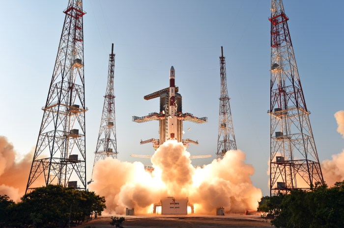 The european company signs agreements with axiom indian space research organization