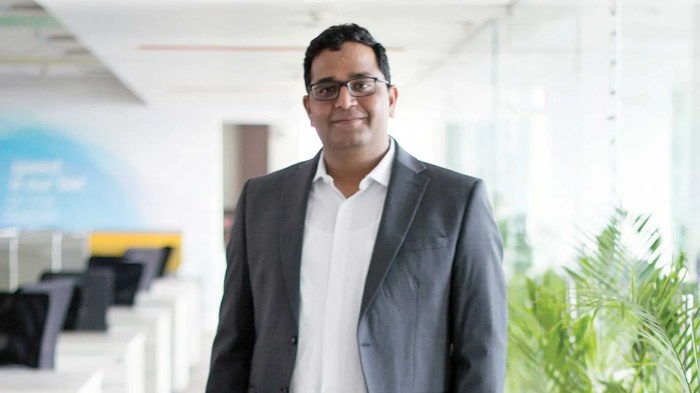 Vijay shekhar sharma steps down from paytm payments bank board