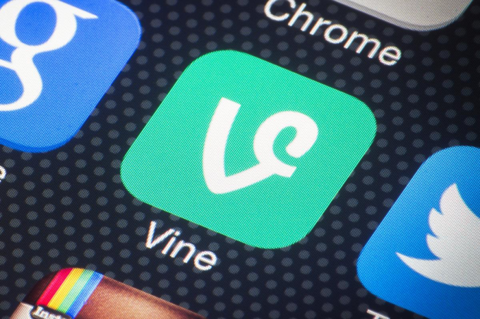 Vine for android runs on gingerbread allows only viewing