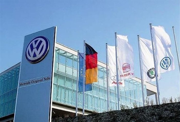 Vw bails on its plan for a 2 1b ev plant in germany