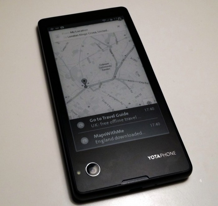 Yotaphone arrives in the uk