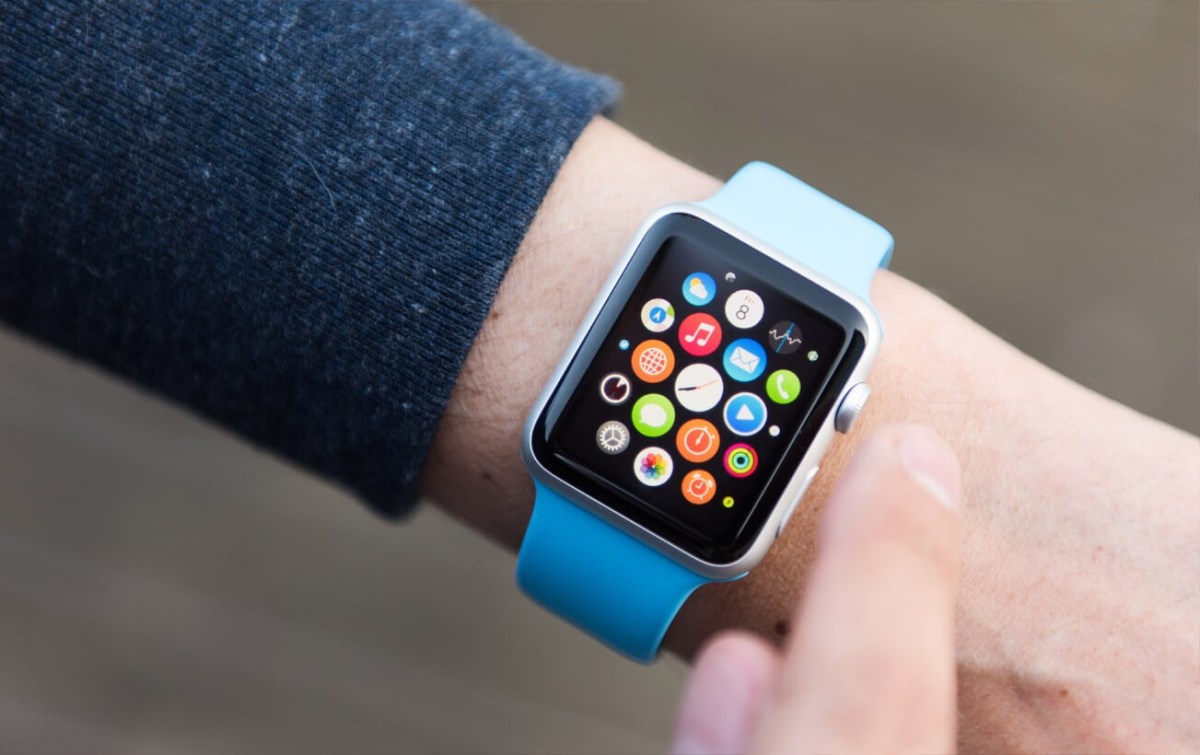 Apple watch online reservations capped to one per customer