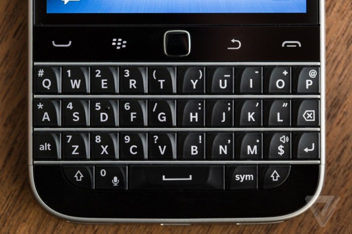 Qwerty blackberry will still live on